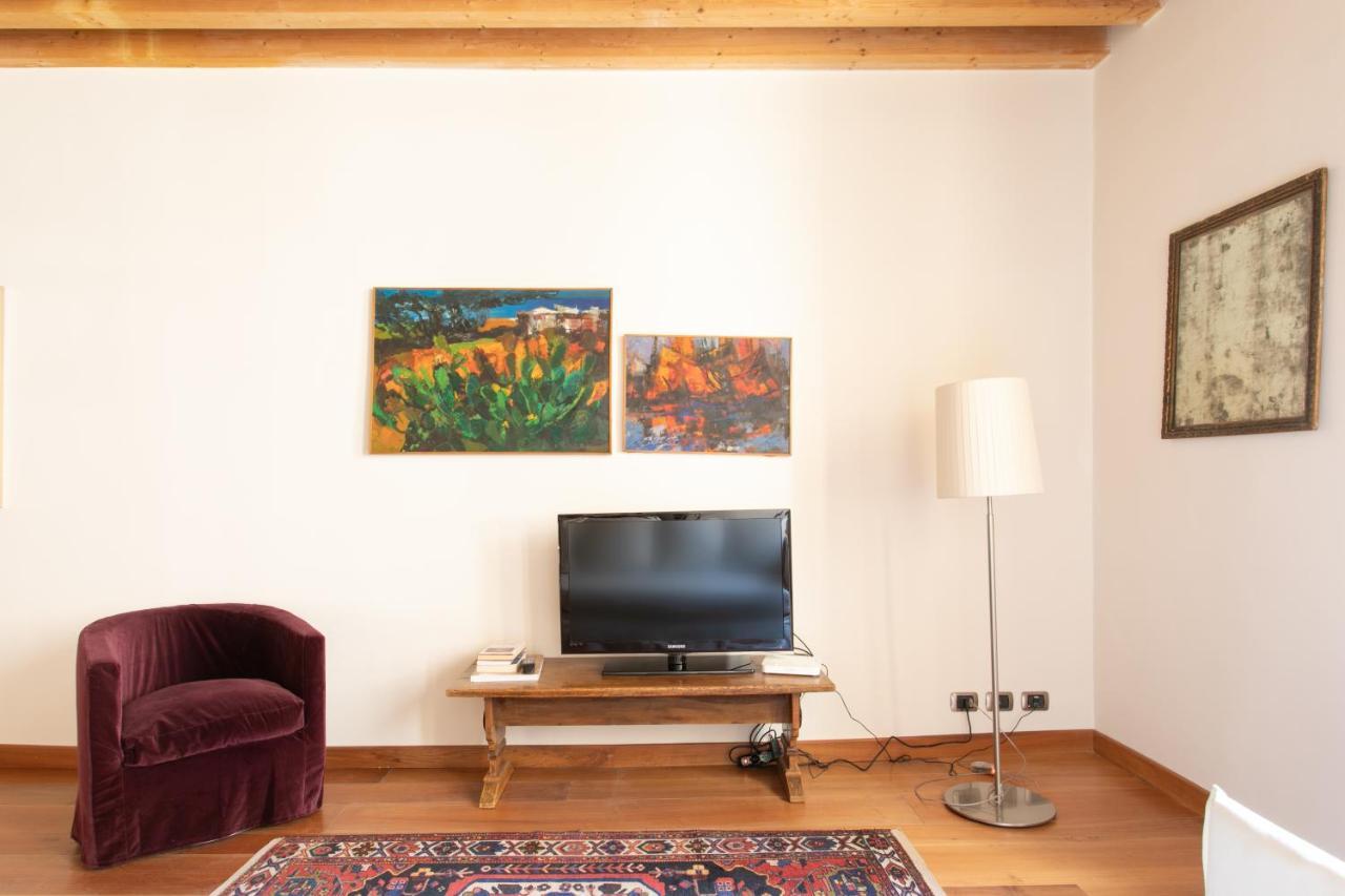 Apartamento Calle Teatro Vecchio - Venecia
